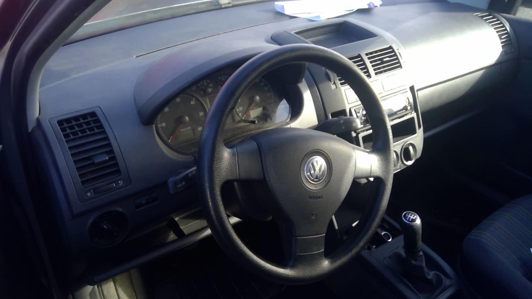 Image VOLKSWAGEN POLO 4