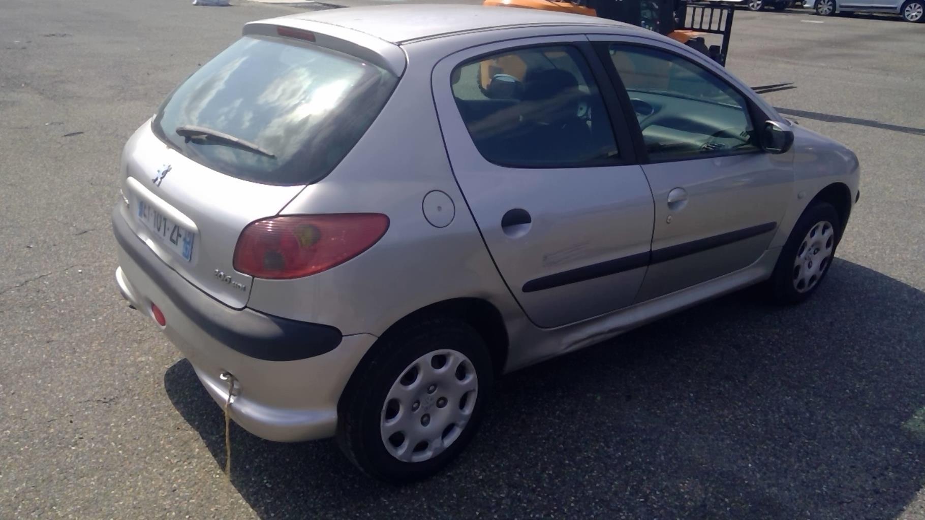 Image PEUGEOT 206