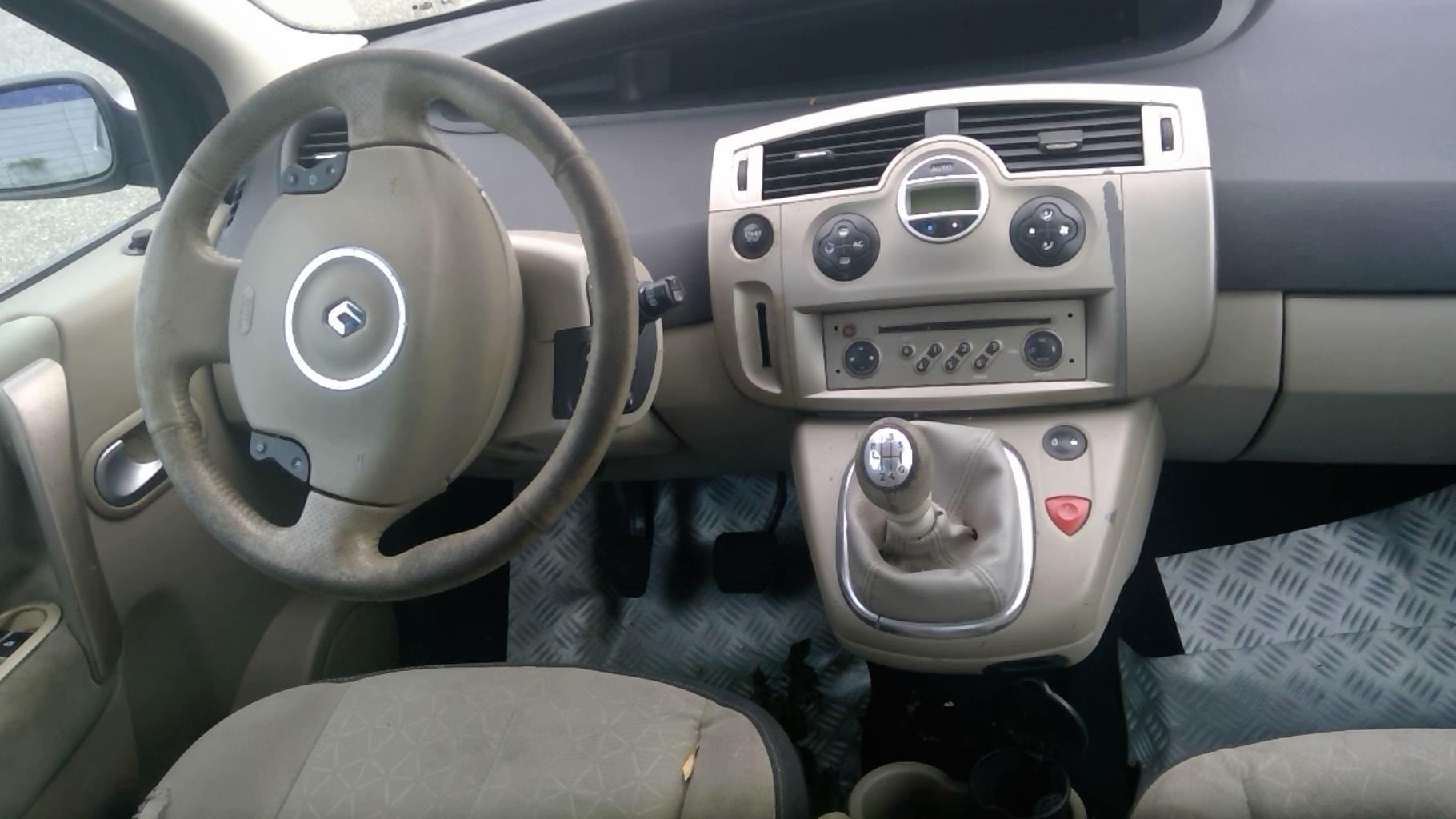 Image RENAULT GRAND SCENIC 2