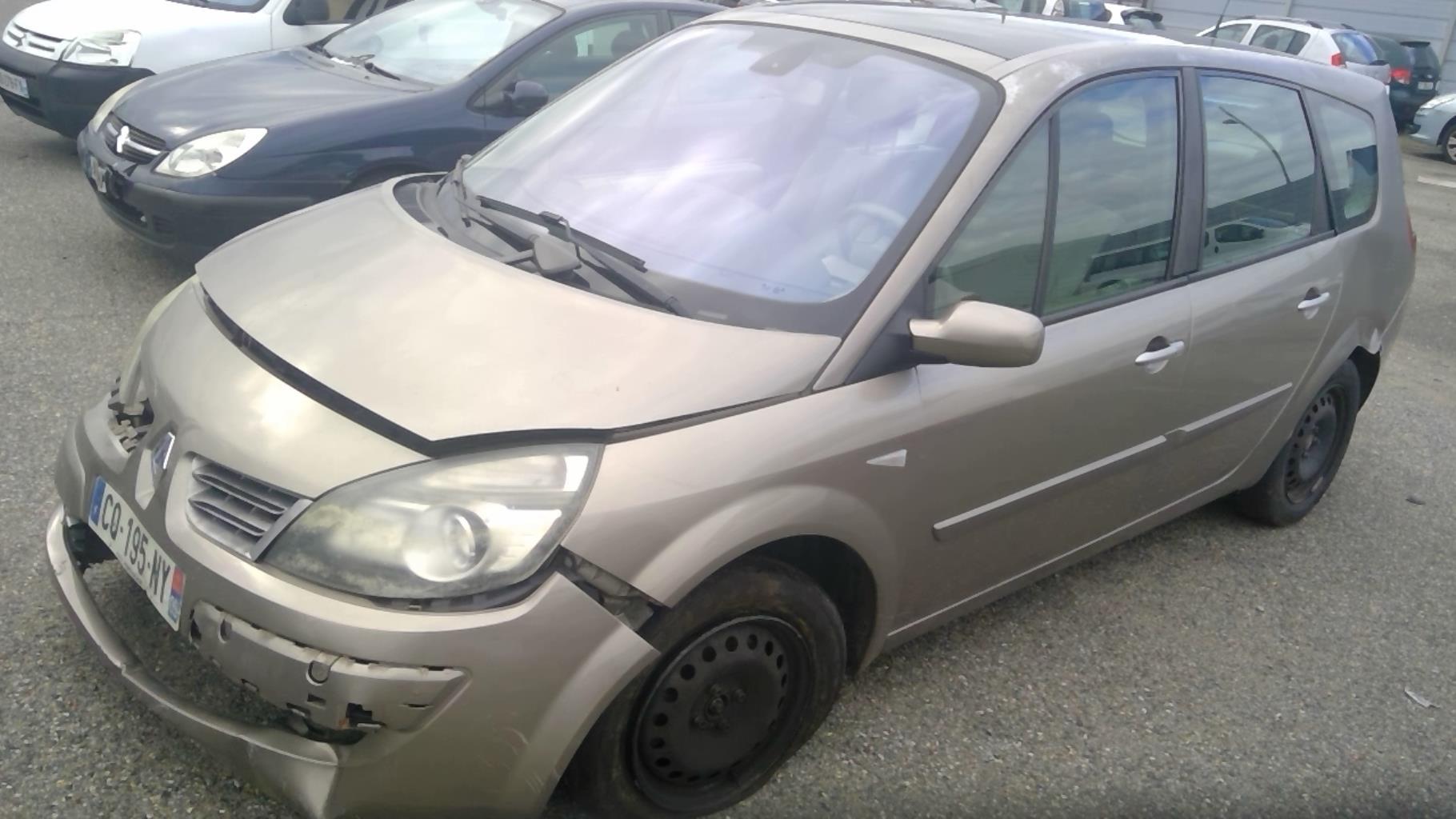 Image RENAULT GRAND SCENIC 2