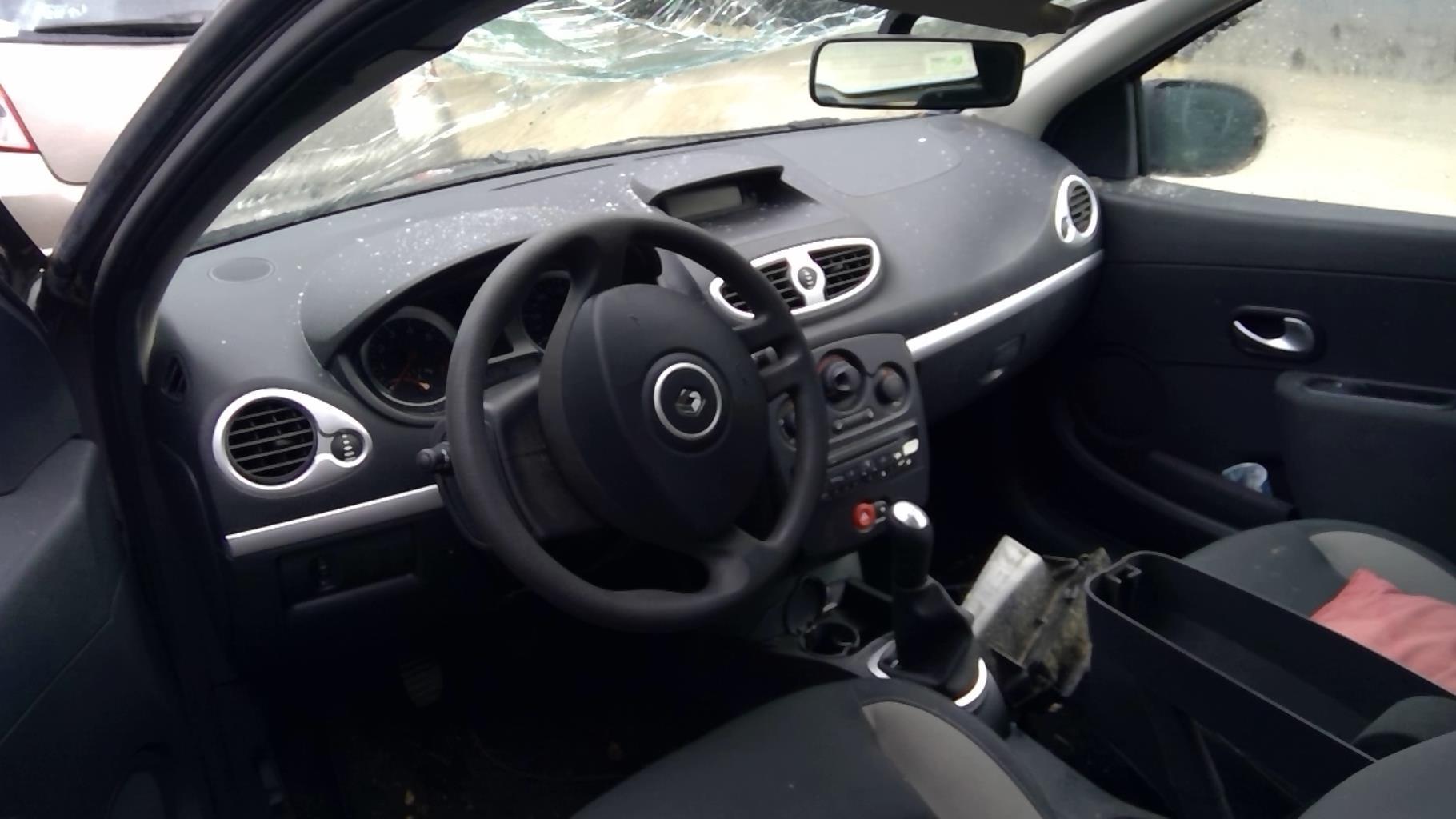 Image RENAULT CLIO 3