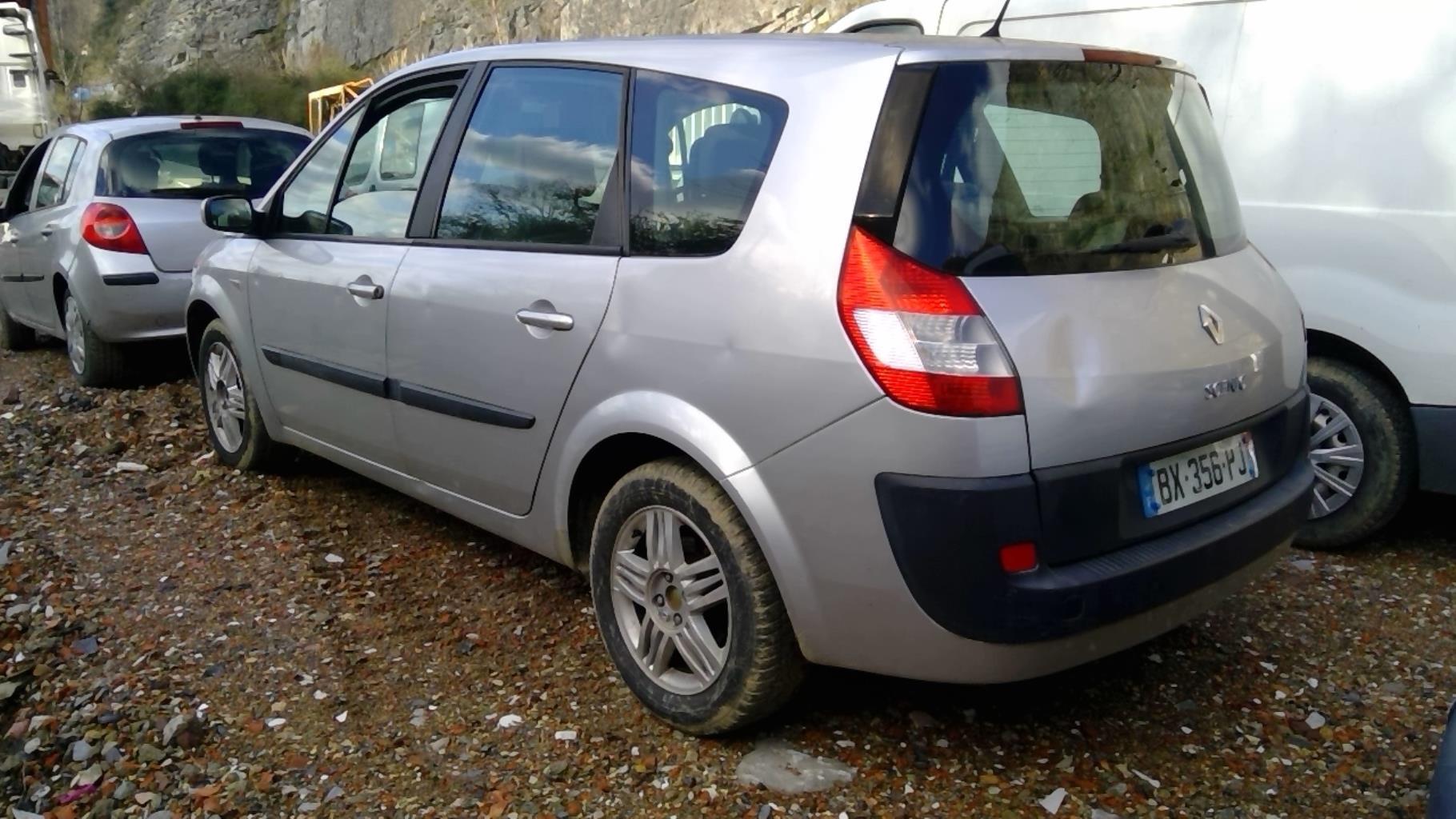 Image RENAULT GRAND SCENIC 2