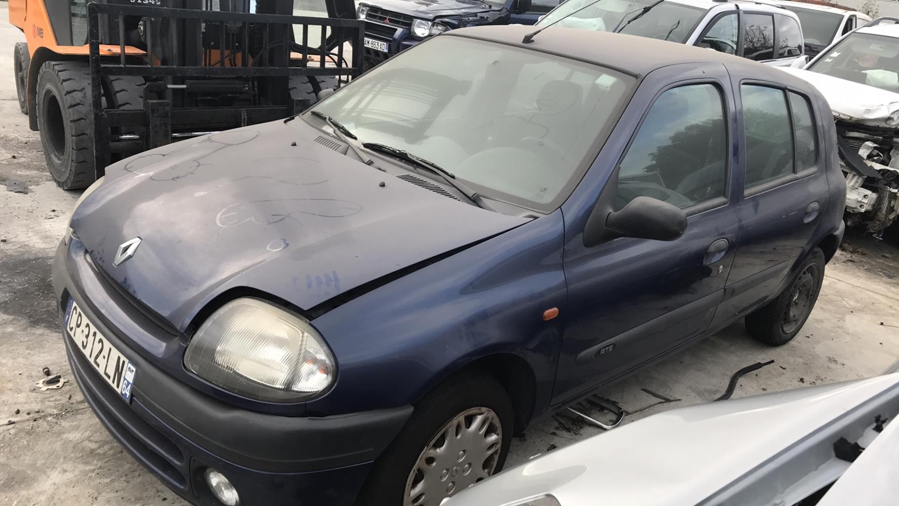 Image RENAULT CLIO 2