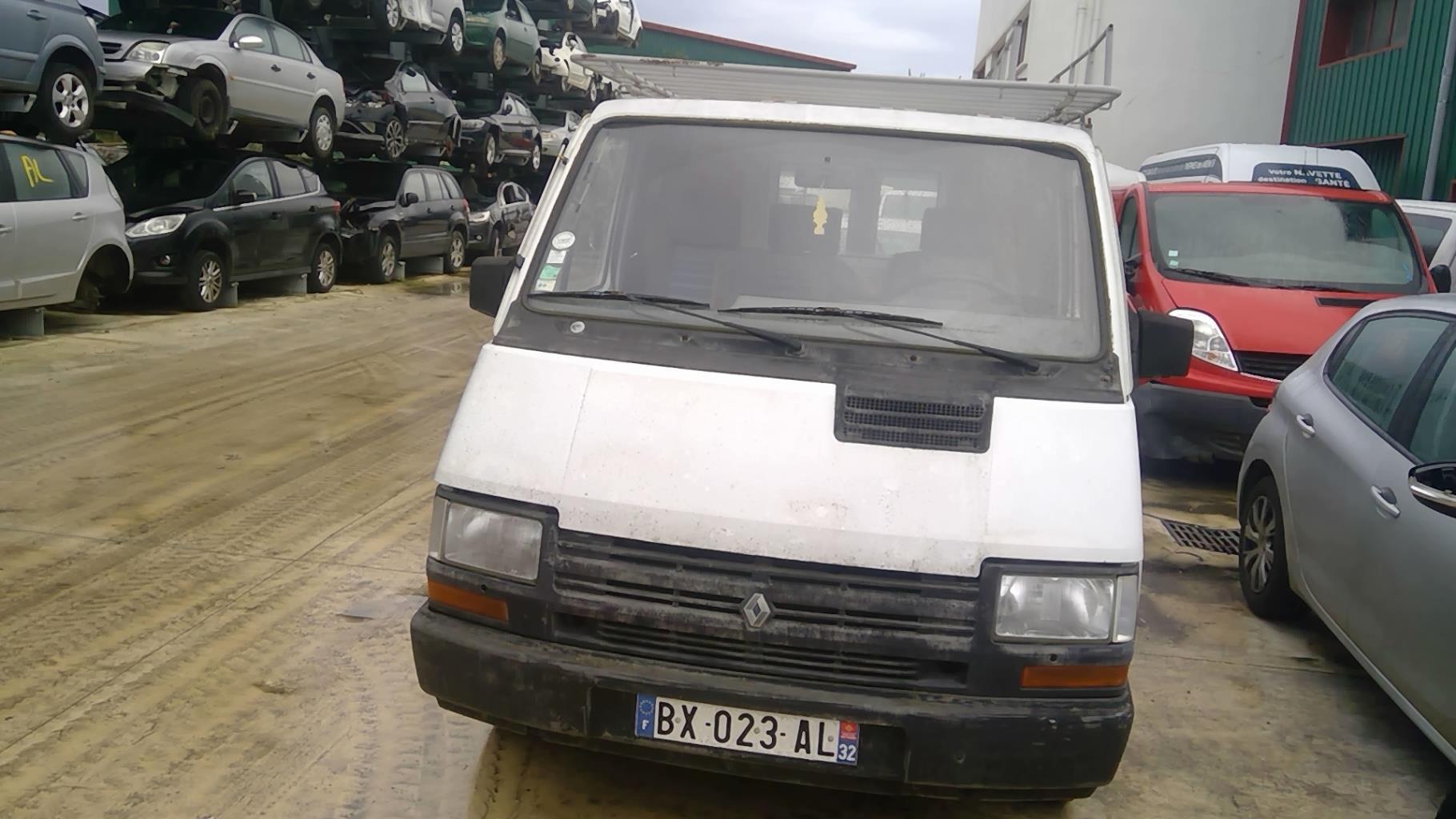 Image RENAULT TRAFIC 1