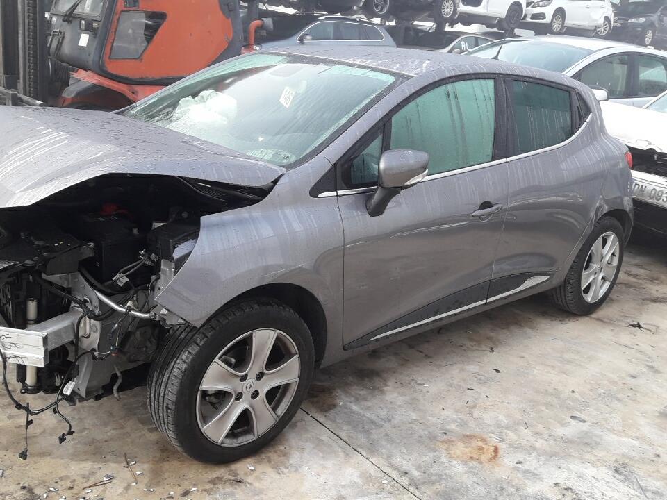 Image RENAULT CLIO 4