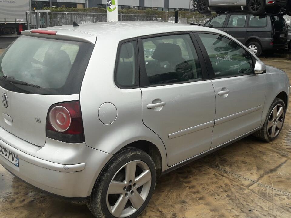 Image VOLKSWAGEN POLO 4