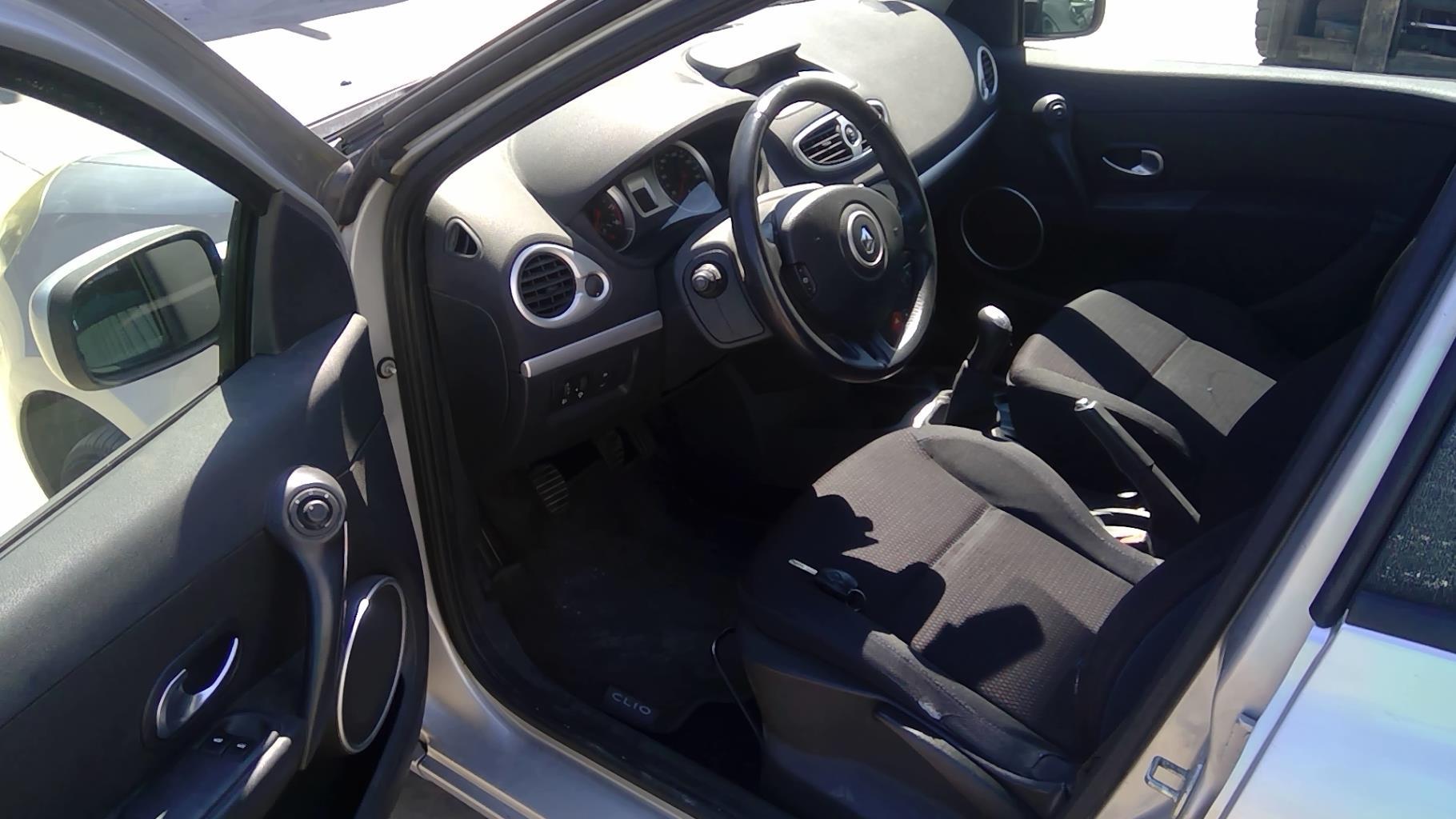 Image RENAULT CLIO 3