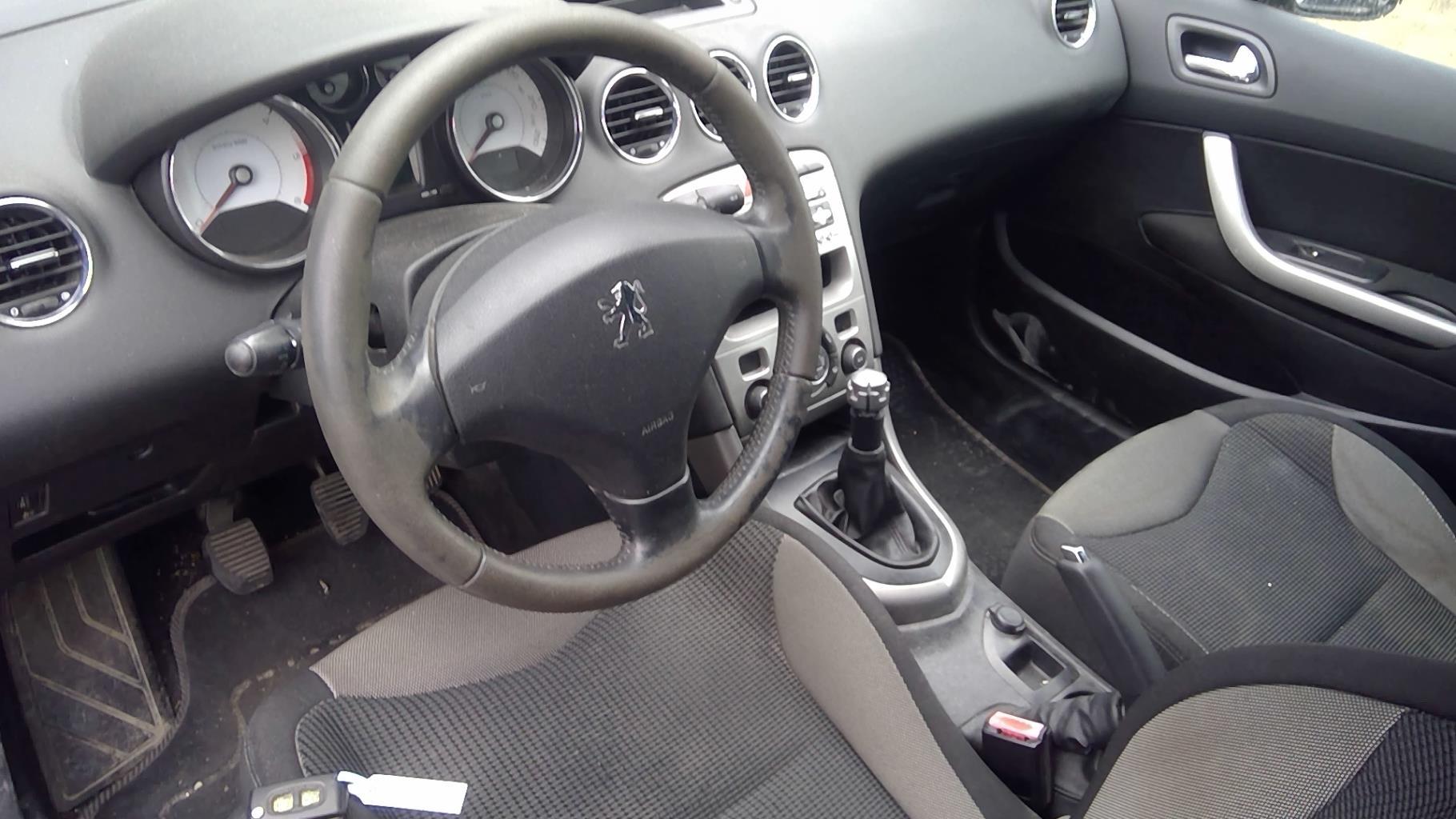 Image PEUGEOT 308 1