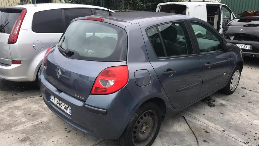 Lève-vitre avant droit RENAULT CLIO III Grandtour (KR0/1_) 13075815