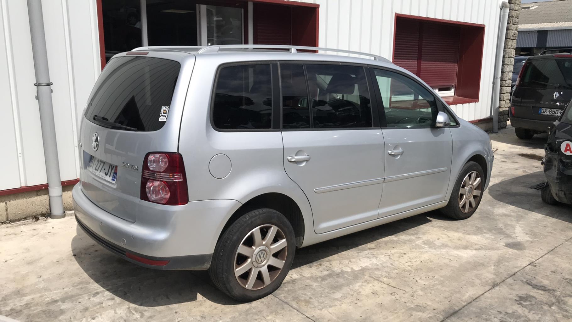 Image VOLKSWAGEN TOURAN 1