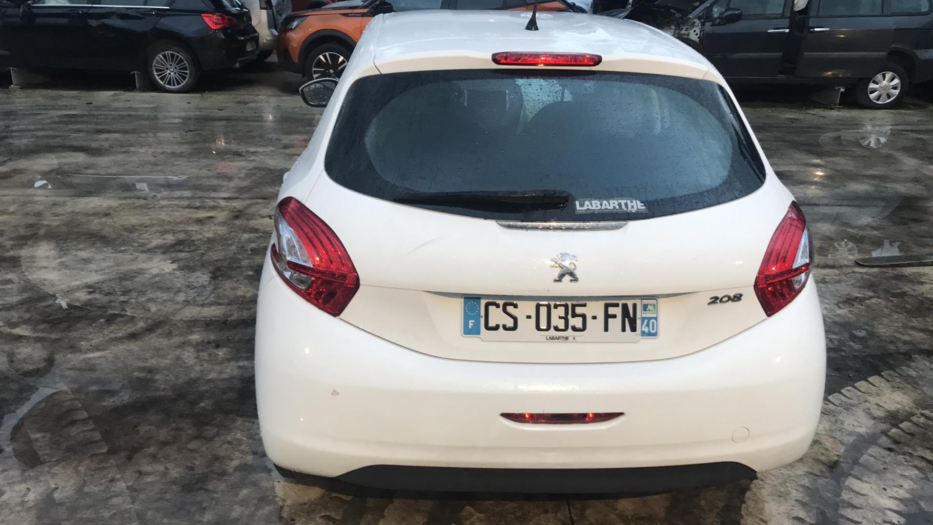 Image PEUGEOT 208 1