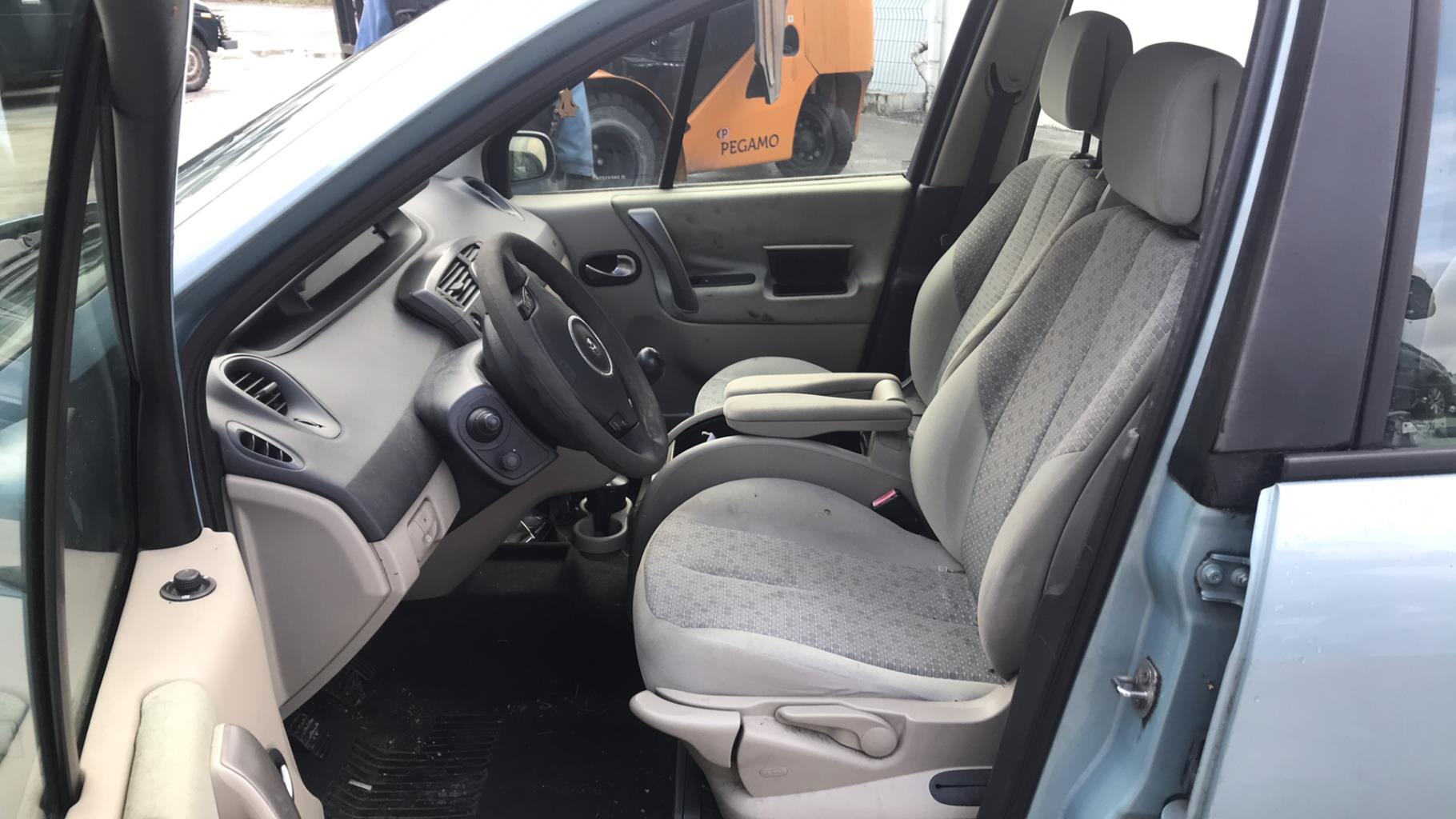 Renault Grand scenic 2 phase 2 d'occasion à la vente | Alberdi