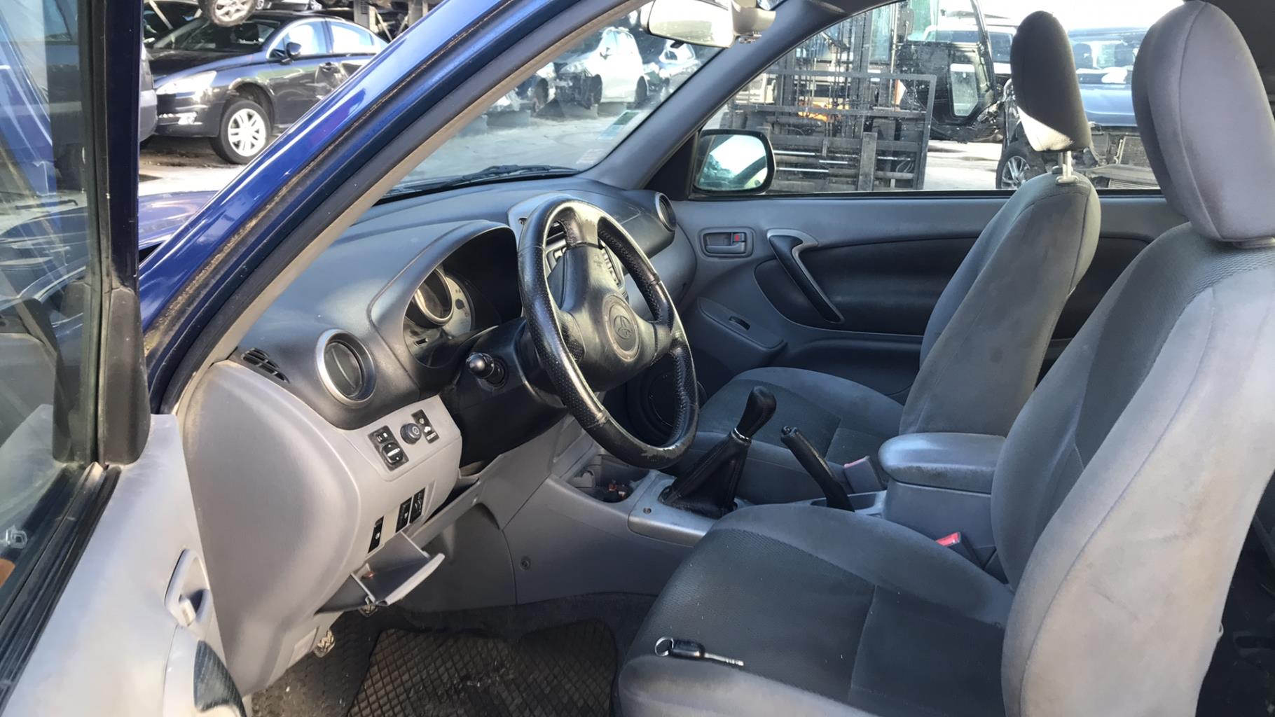 Image TOYOTA RAV4 2