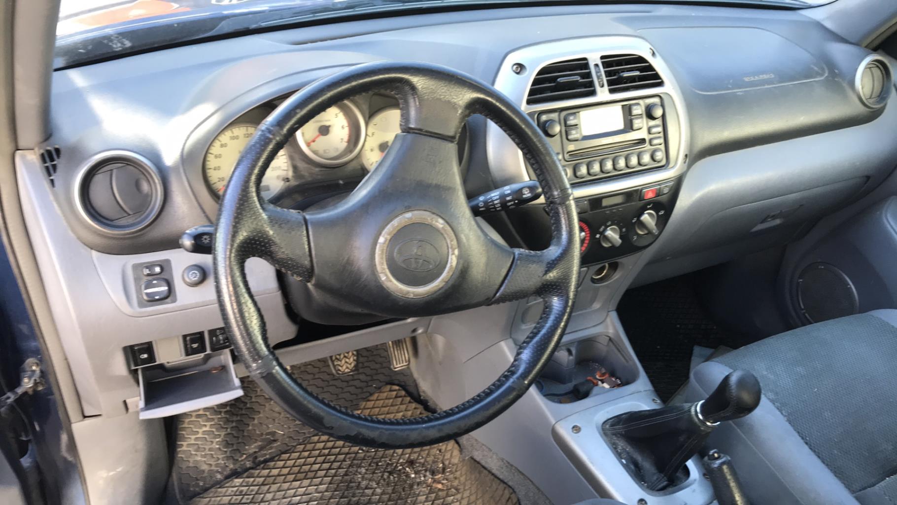 Image TOYOTA RAV4 2