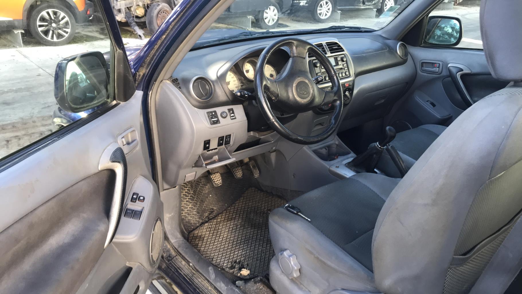 Image TOYOTA RAV4 2