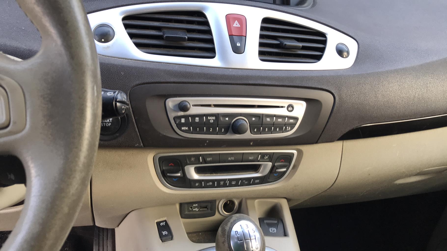 Image RENAULT SCENIC 3