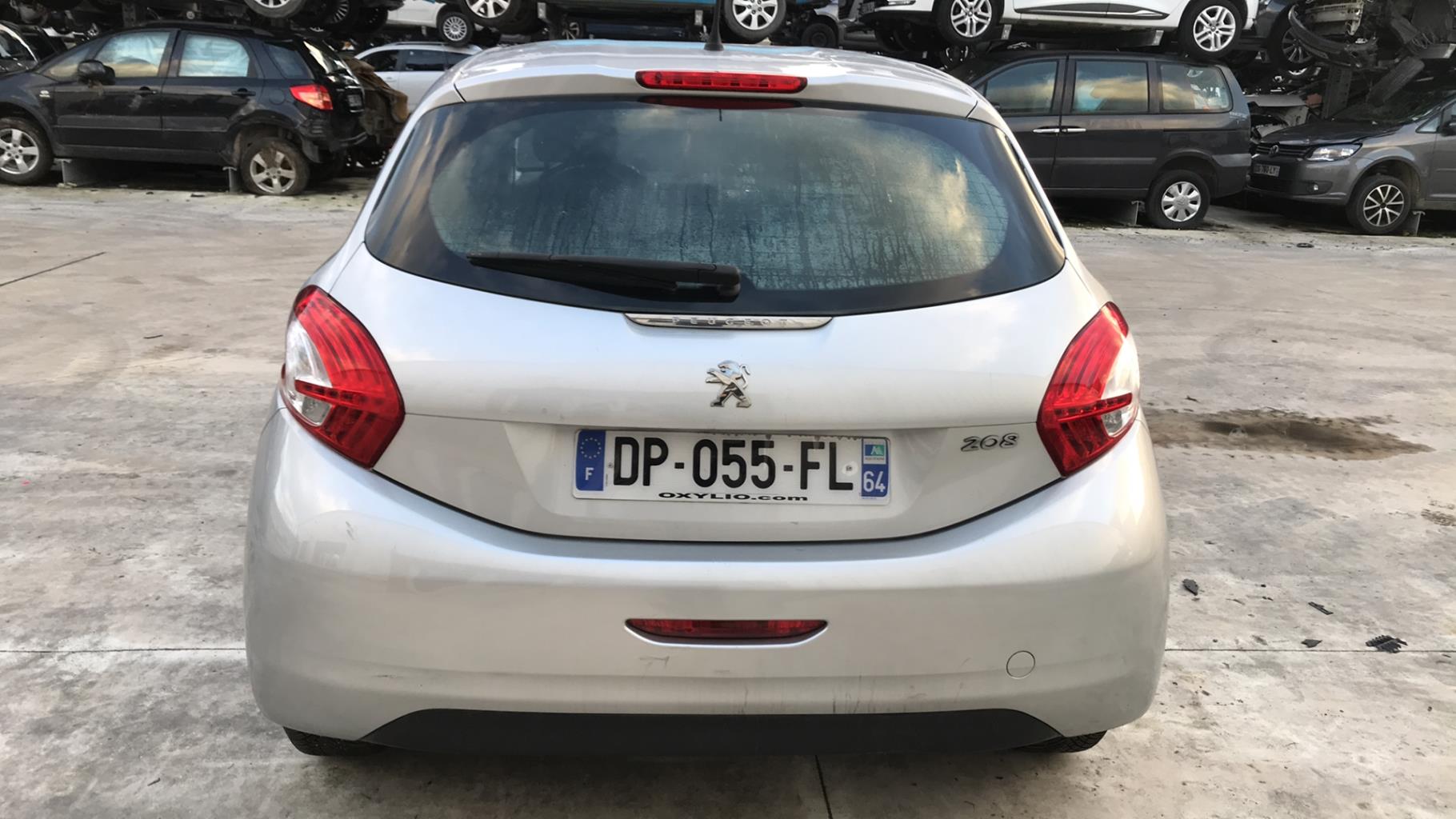 Image PEUGEOT 208 1