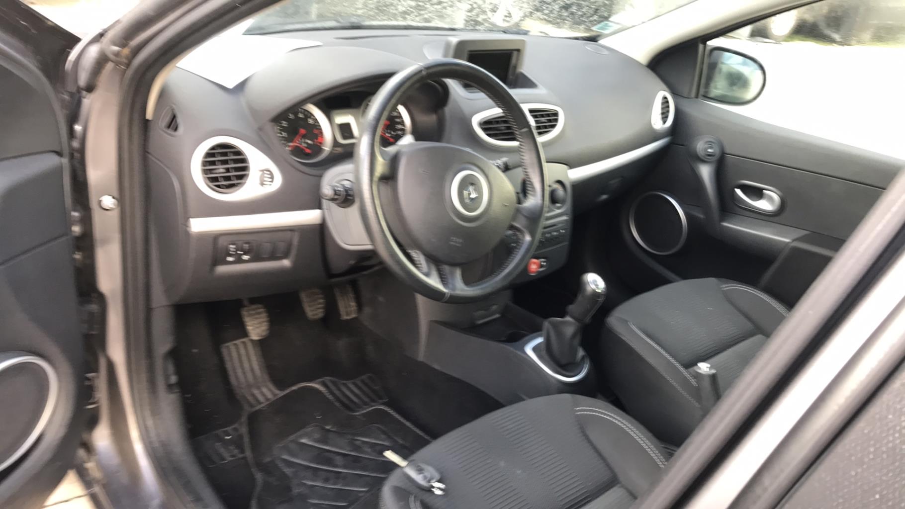 Image RENAULT CLIO 3