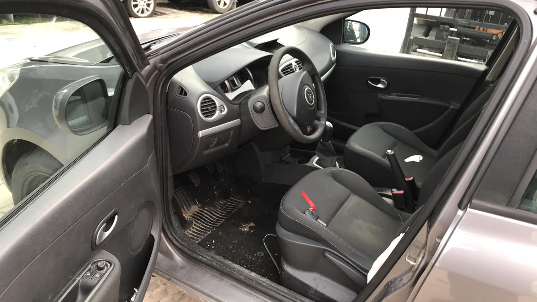 Image RENAULT CLIO 3