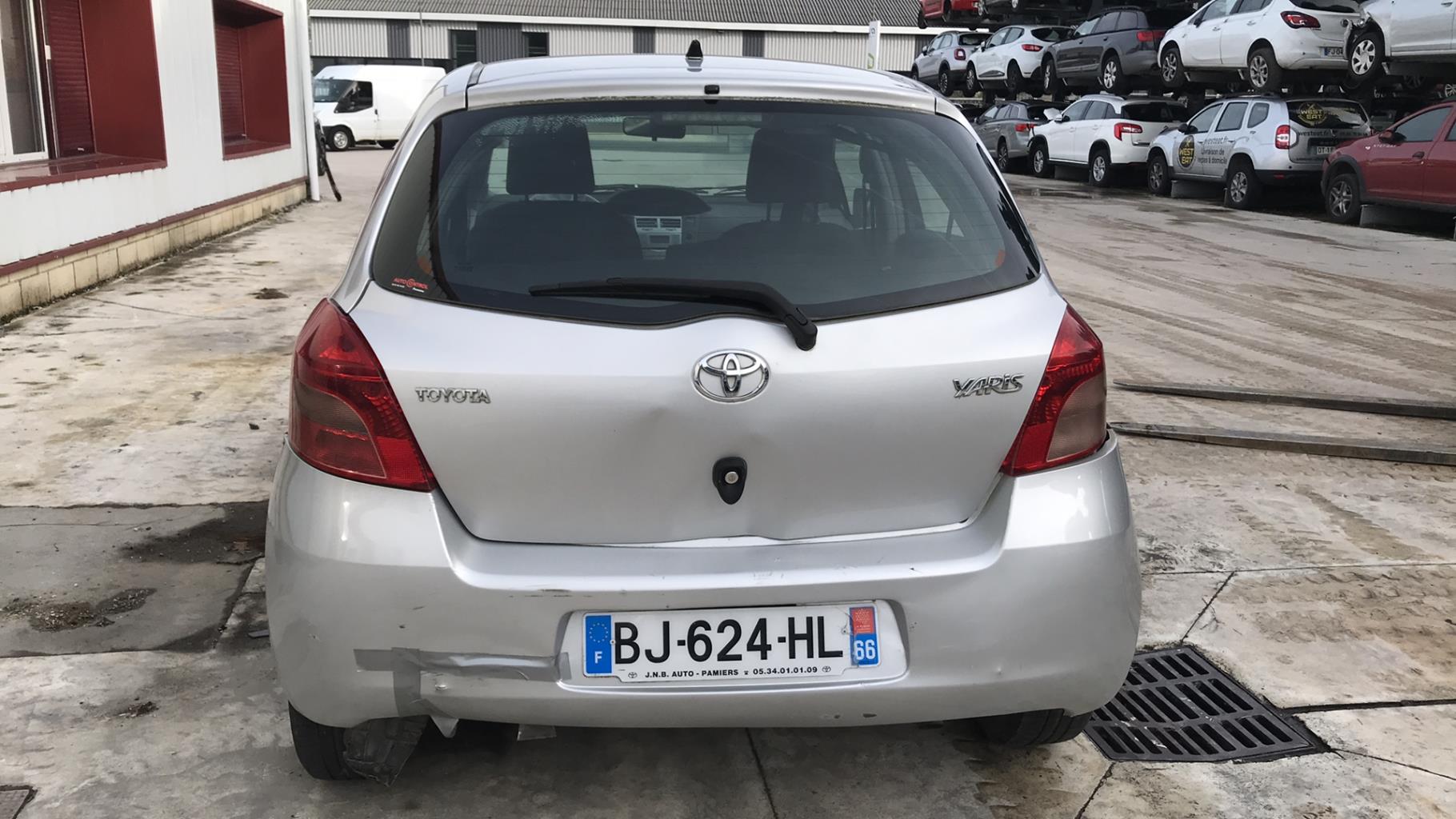 Image TOYOTA YARIS 2