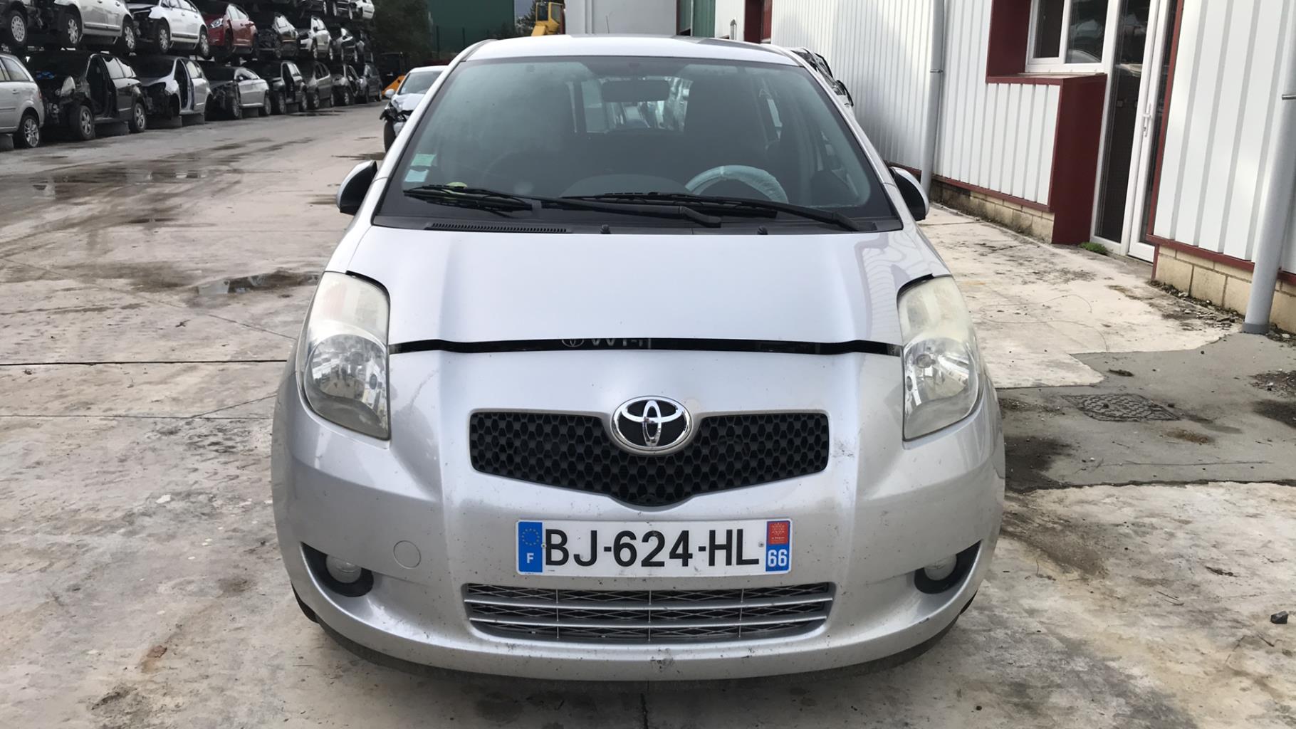 Image TOYOTA YARIS 2