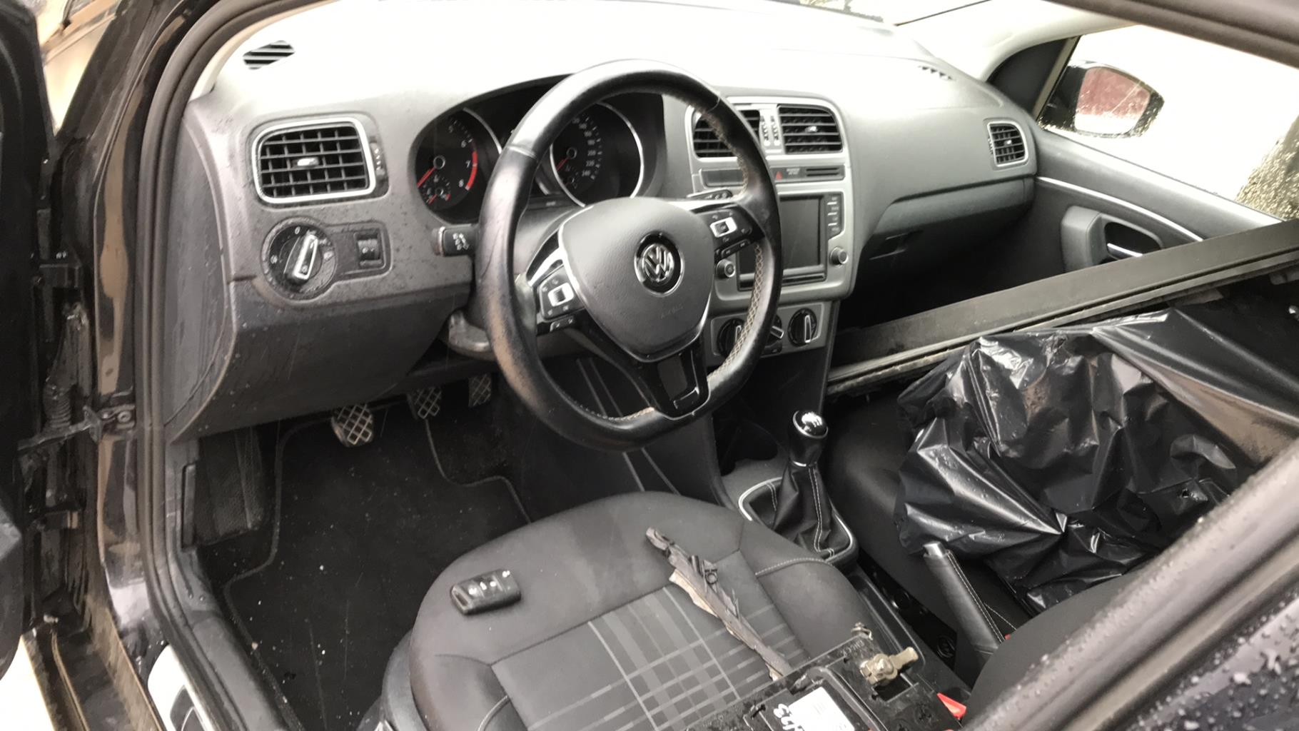 Image VOLKSWAGEN POLO 5