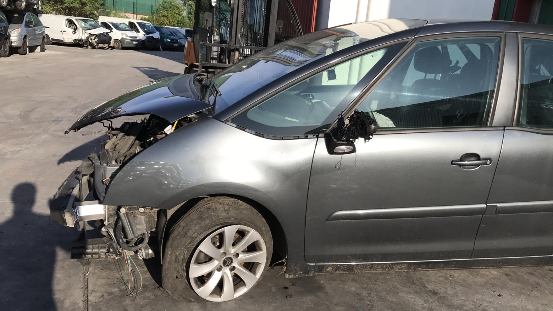 Image CITROEN C4 PICASSO 1