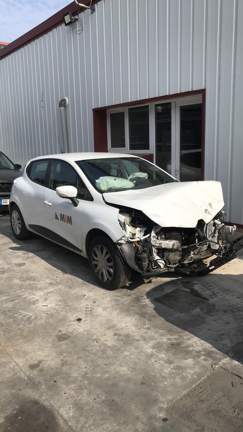 Image RENAULT CLIO 4