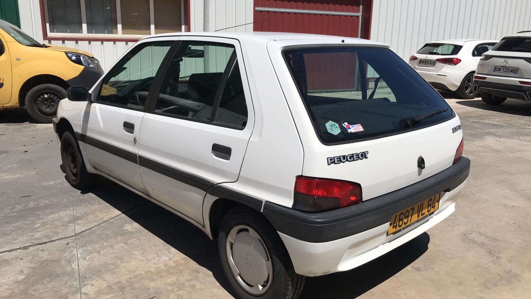 Image PEUGEOT 106