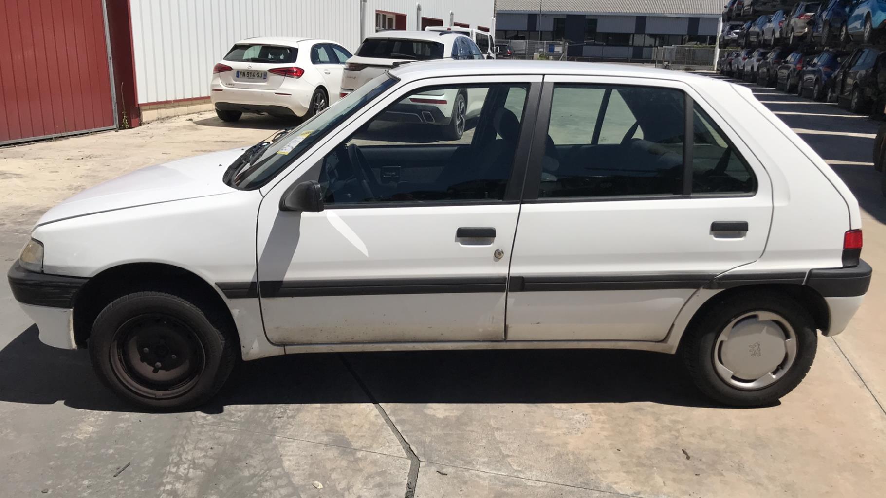 Image PEUGEOT 106