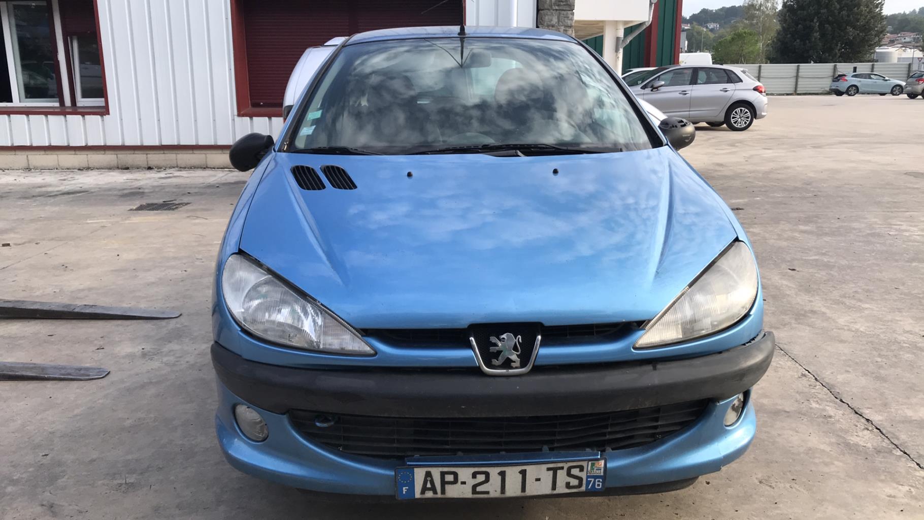 Image PEUGEOT 206