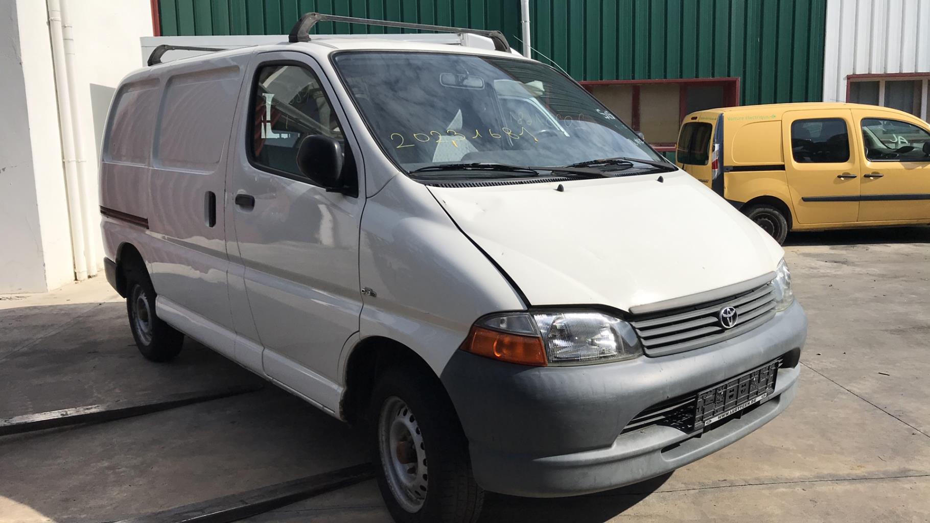 Image TOYOTA HI-ACE 2