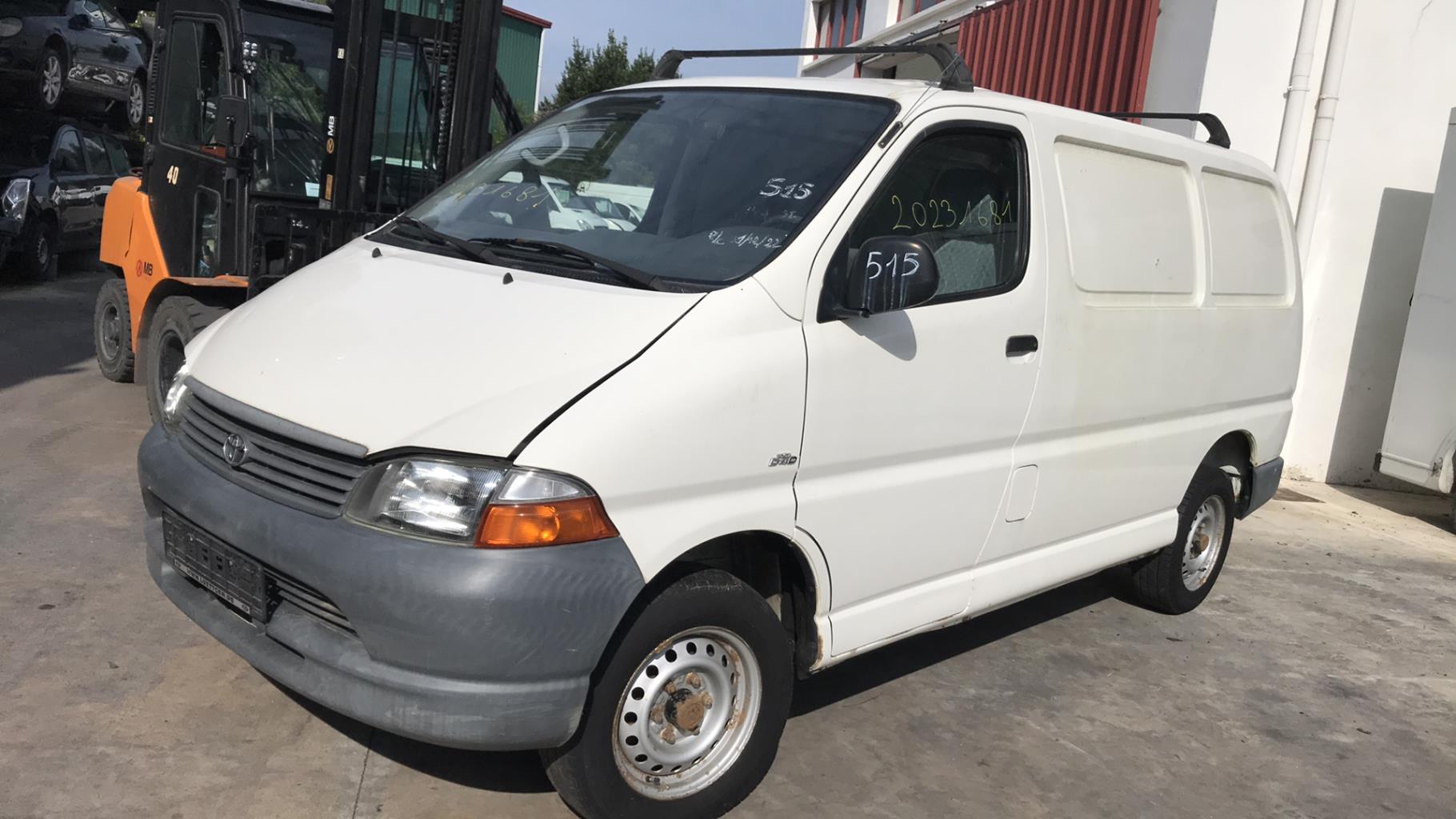 Image TOYOTA HI-ACE 2