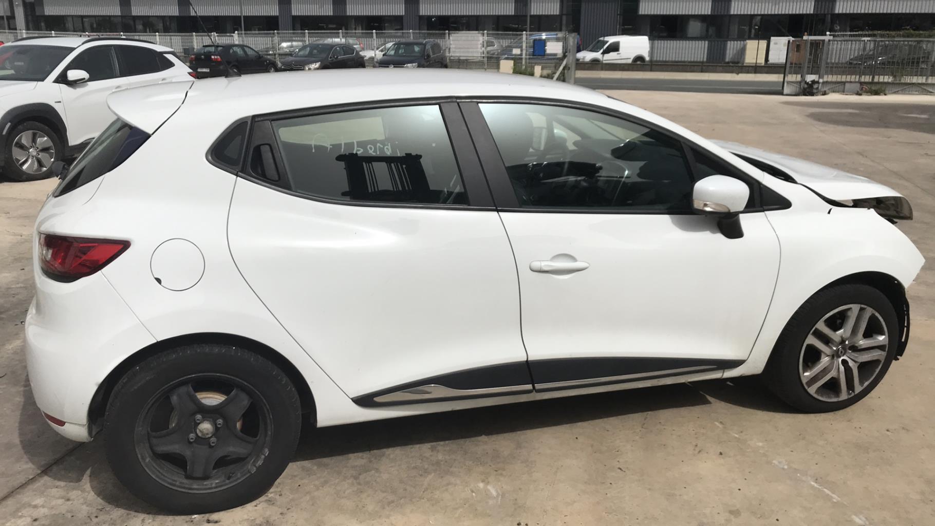 Image RENAULT CLIO 4