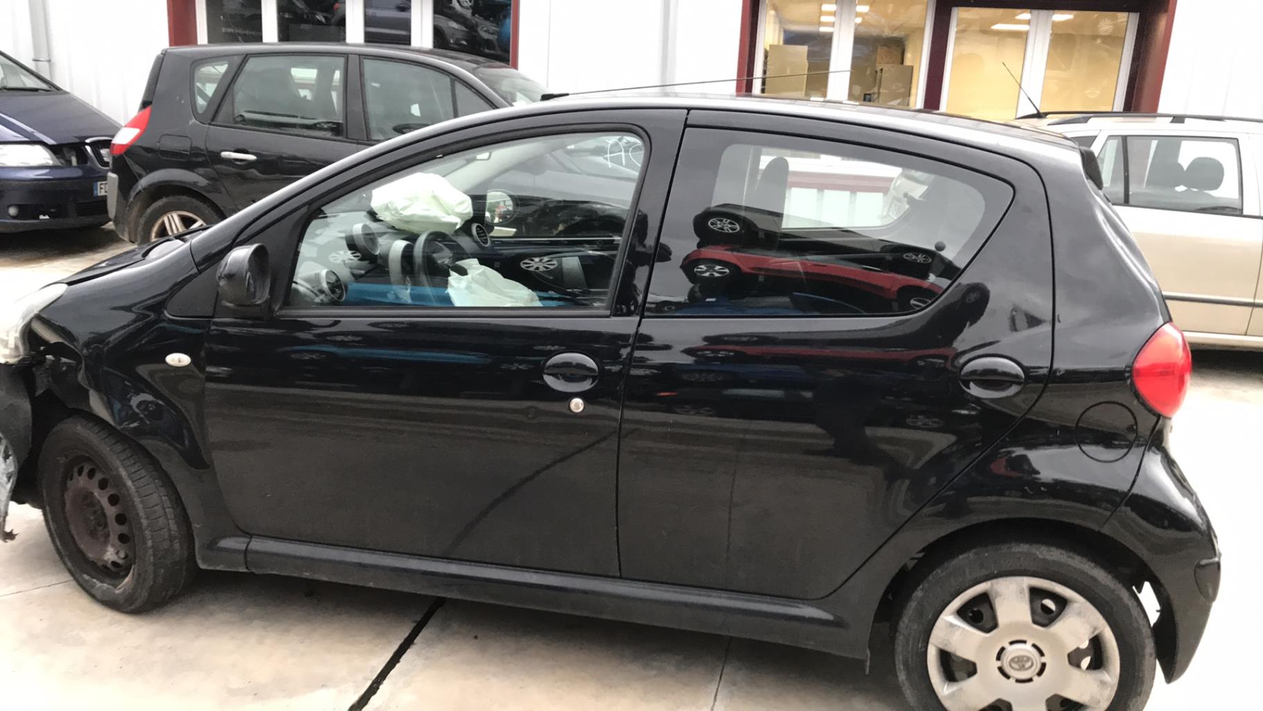 Image TOYOTA AYGO 1