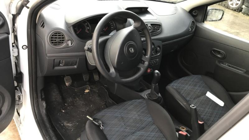 Image RENAULT CLIO 3