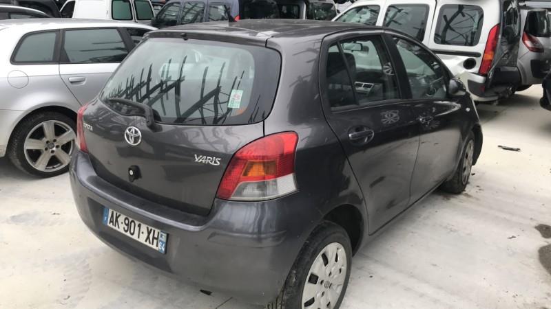 Image TOYOTA YARIS 2