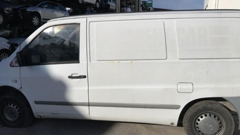 Image MERCEDES VITO 638