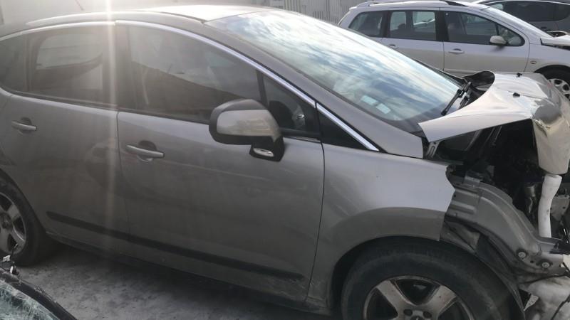 Image PEUGEOT 3008 1