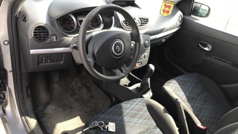 Image RENAULT CLIO 3