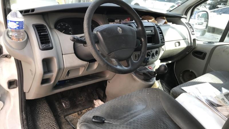 Image RENAULT TRAFIC 2