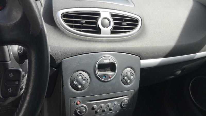 Image RENAULT CLIO 3