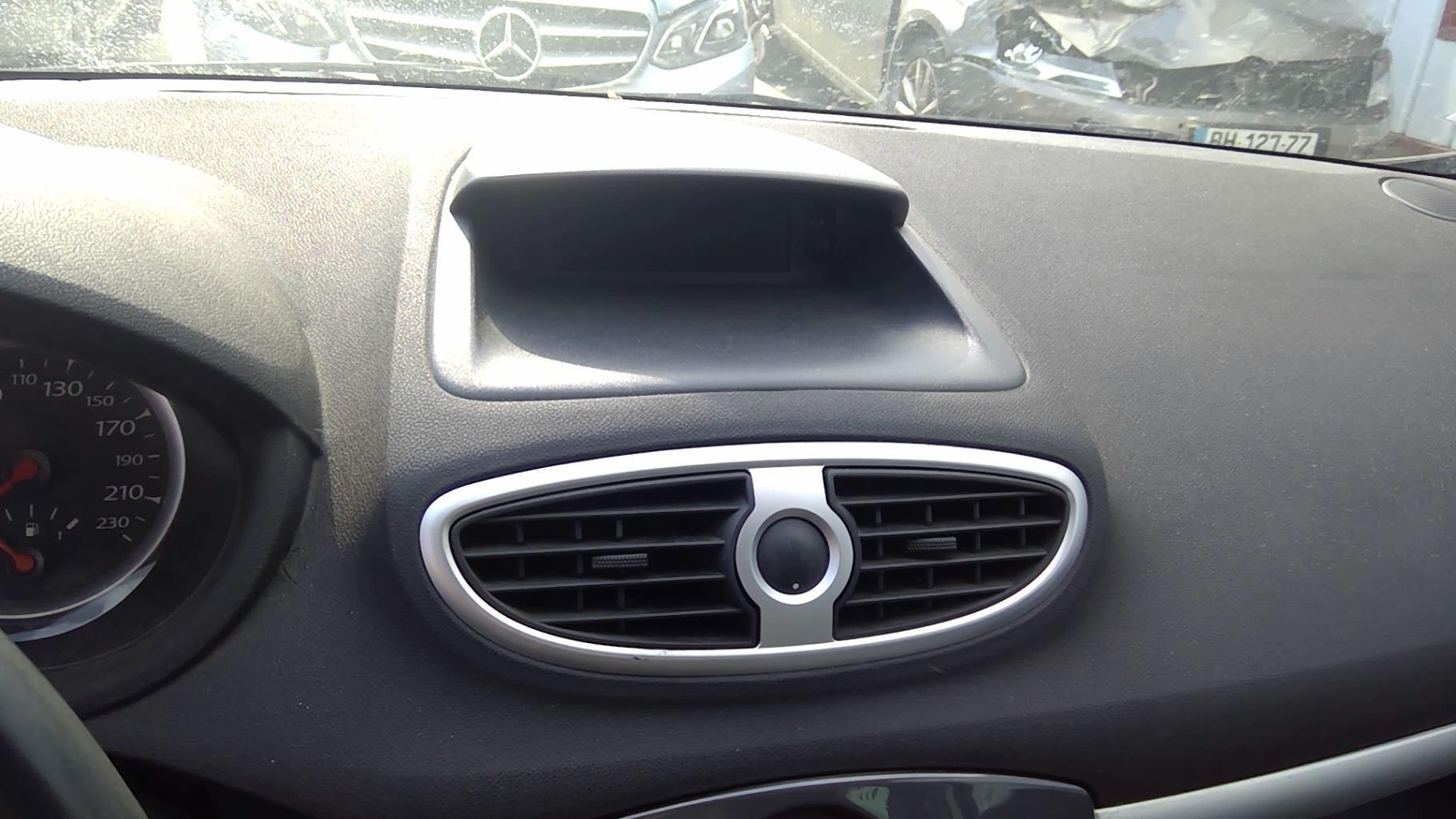 Image RENAULT CLIO 3