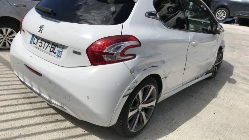 Image PEUGEOT 208 1