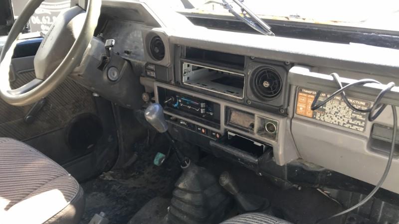 Image TOYOTA LAND CRUISER 2 J70