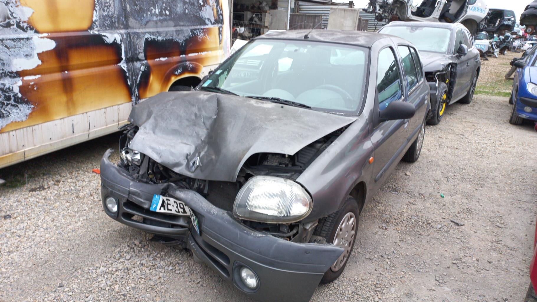 Foto pieza de coche