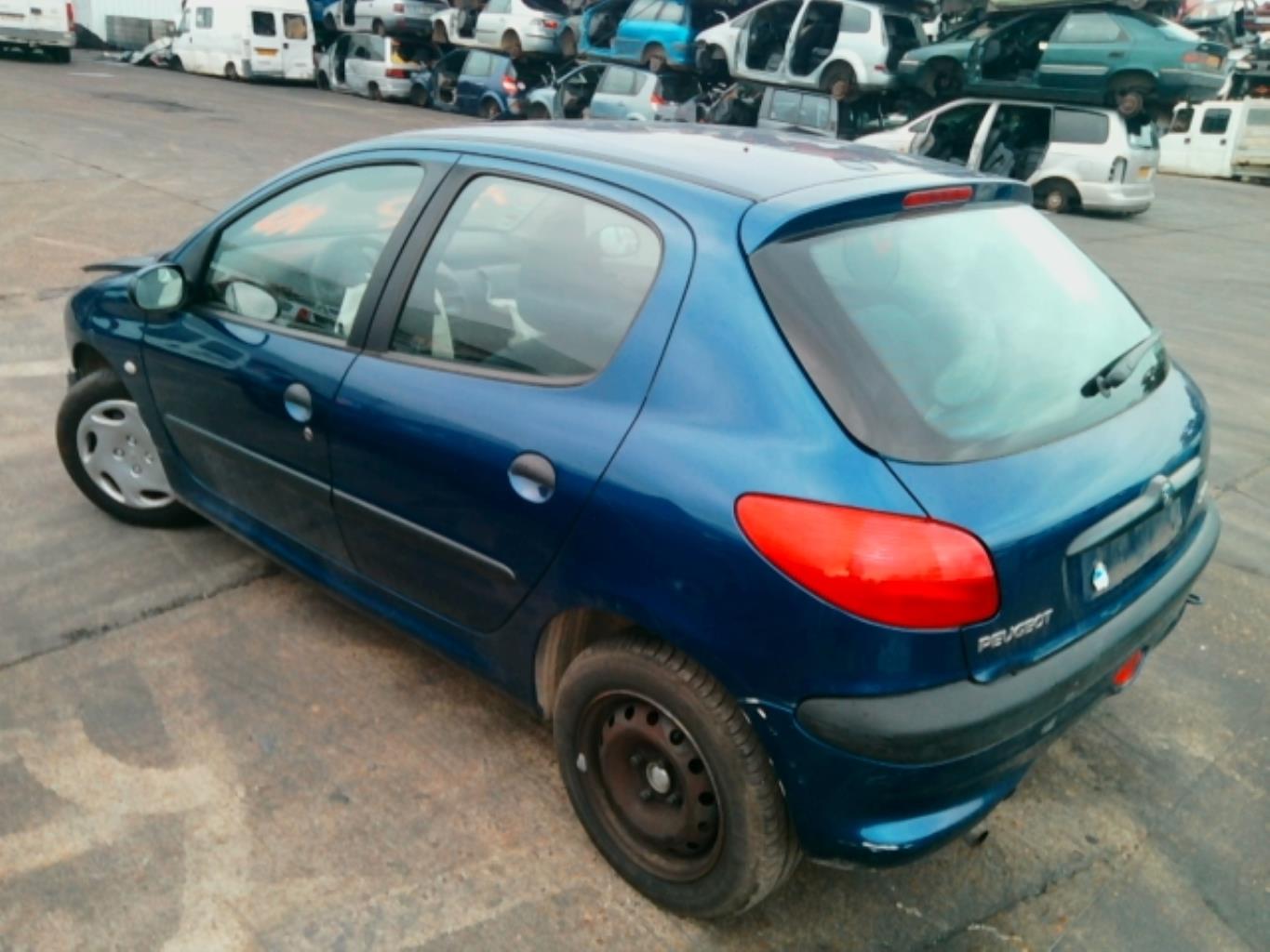 Peugeot 206 бензин