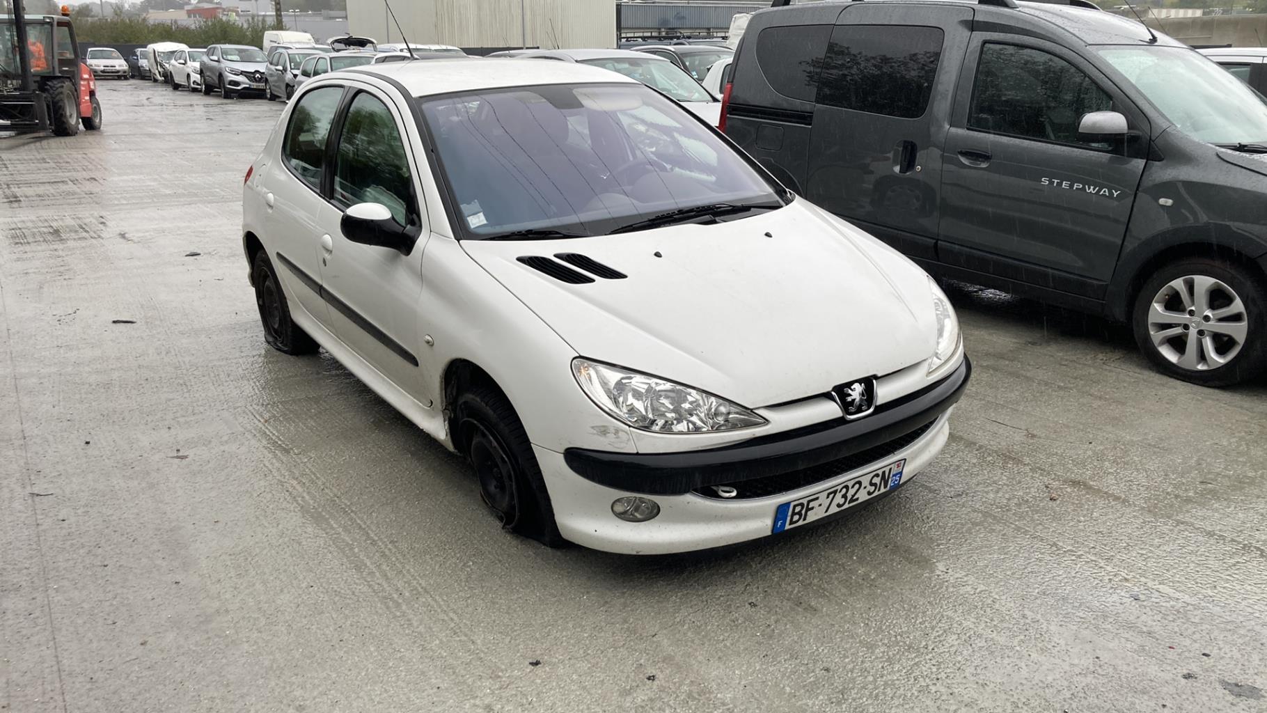 Volant Peugeot 206 206 plus + - Équipement auto