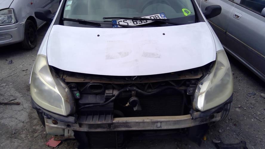 Pare choc avant RENAULT CLIO 3 PHASE 1 Diesel occasion