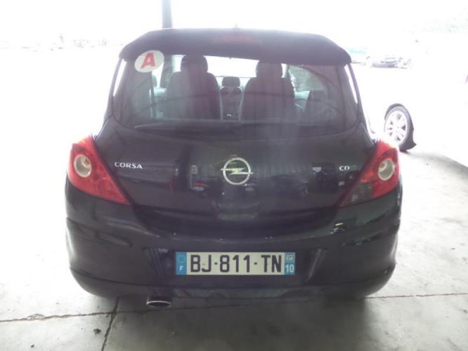 Lève vitre avant droit électrique OPEL Corsa D Phase 1 référence : 13188491  - 541613212 - 13298154